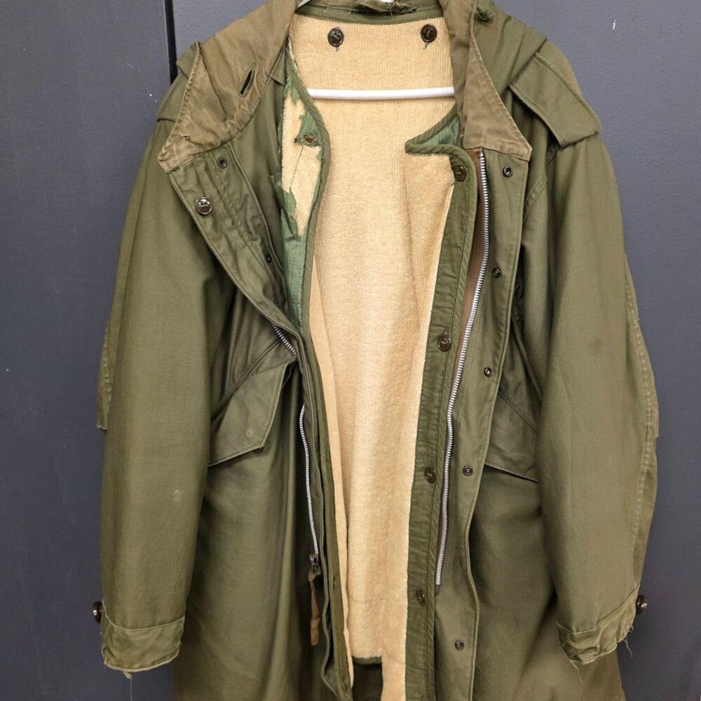 Vintage U.S. Army Coat M-1951 L/XL